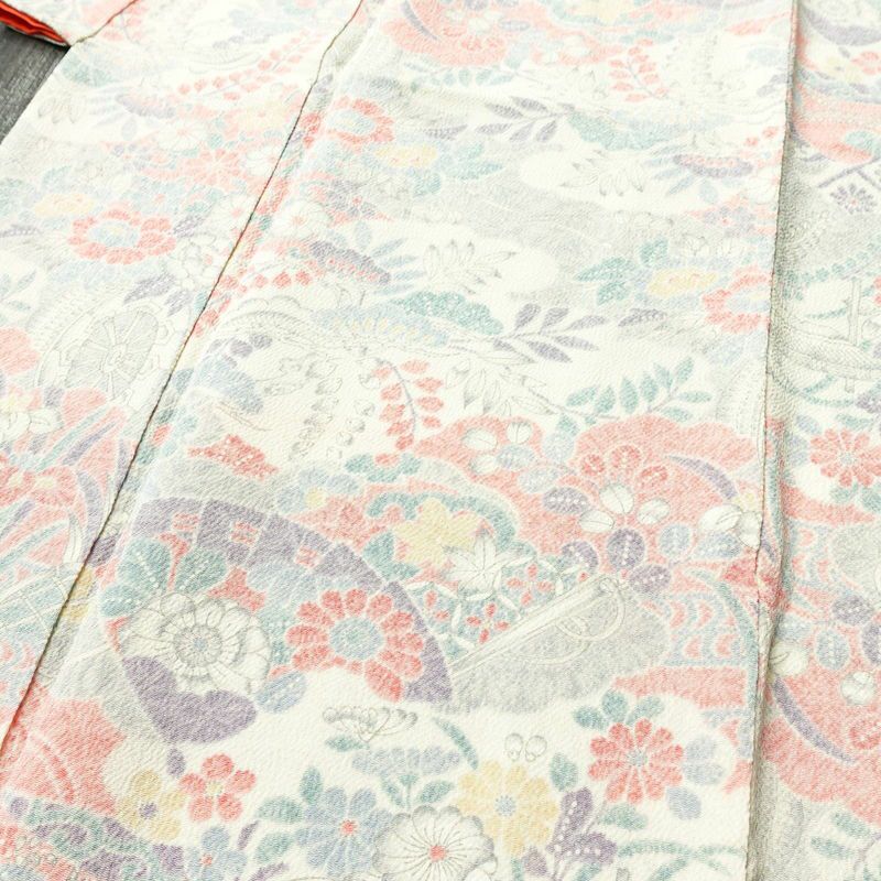 小紋 しつけ糸付き 縮緬 総柄 正絹 古典柄 袷仕立て 身丈159cm 裄丈64cm 着物 白_画像5