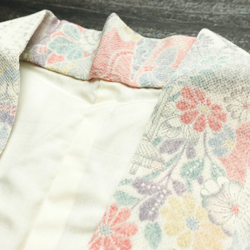 小紋 しつけ糸付き 縮緬 総柄 正絹 古典柄 袷仕立て 身丈159cm 裄丈64cm 着物 白_画像17