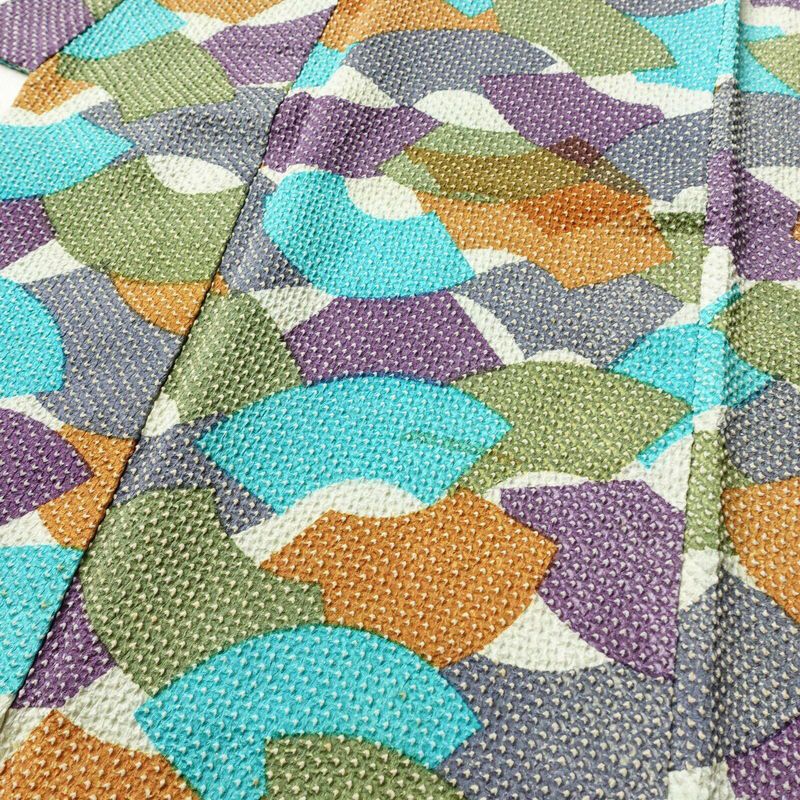 小紋 絞り 総絞り 正絹 古典柄 袷仕立て 身丈153.5cm 裄丈63cm 着物 多色使い_画像5