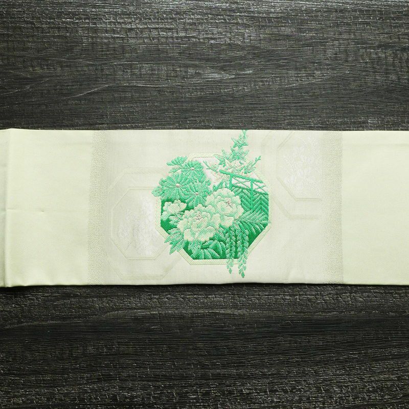 名古屋帯 太鼓柄 良品 しつけ糸付き 正絹 古典柄 名古屋仕立て 銀糸 帯 緑・うぐいす色_画像13