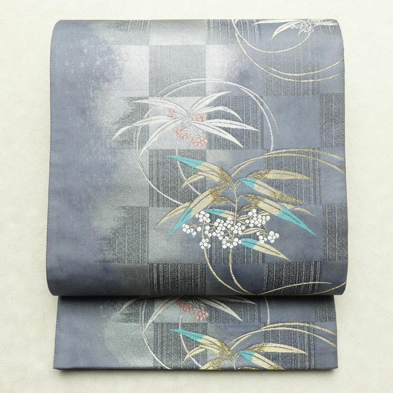 袋帯 六通柄 美品 フォーマル用 正絹 木の葉・植物柄 箔 金糸 銀糸 帯 紫・藤色_画像1