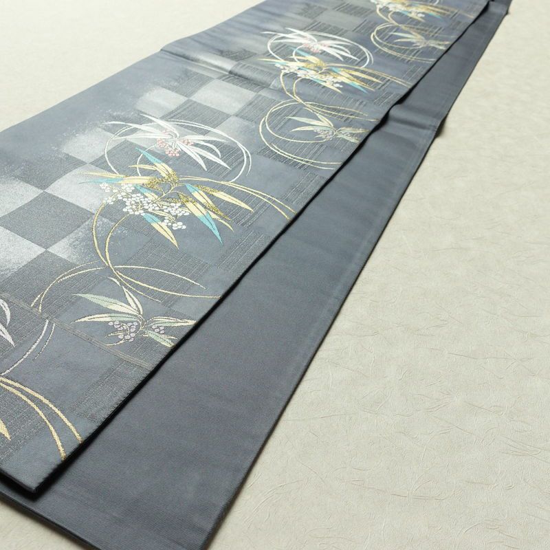 袋帯 六通柄 美品 フォーマル用 正絹 木の葉・植物柄 箔 金糸 銀糸 帯 紫・藤色_画像8