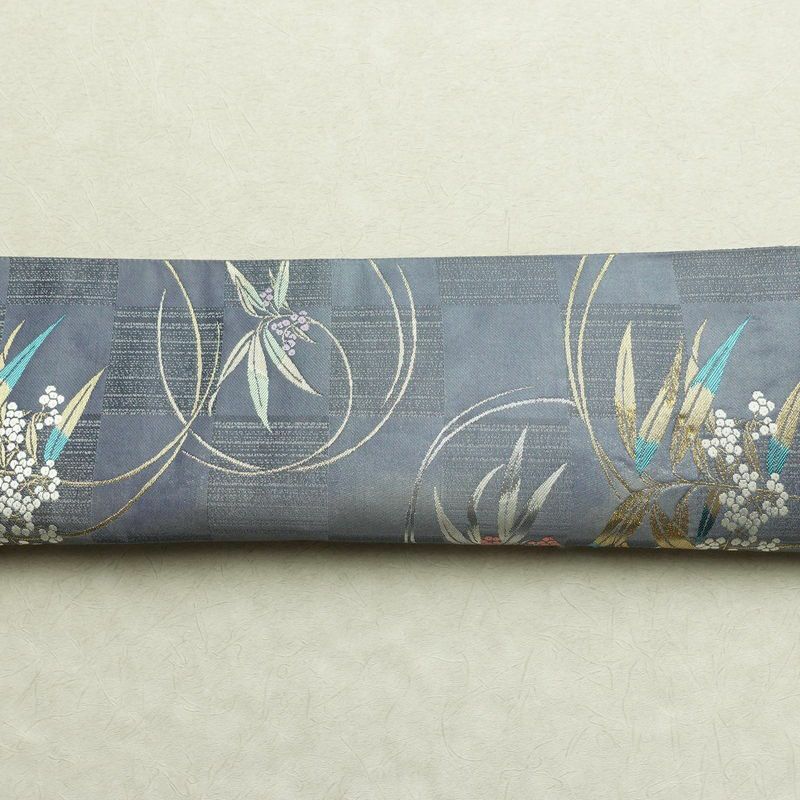 袋帯 六通柄 美品 フォーマル用 正絹 木の葉・植物柄 箔 金糸 銀糸 帯 紫・藤色_画像15