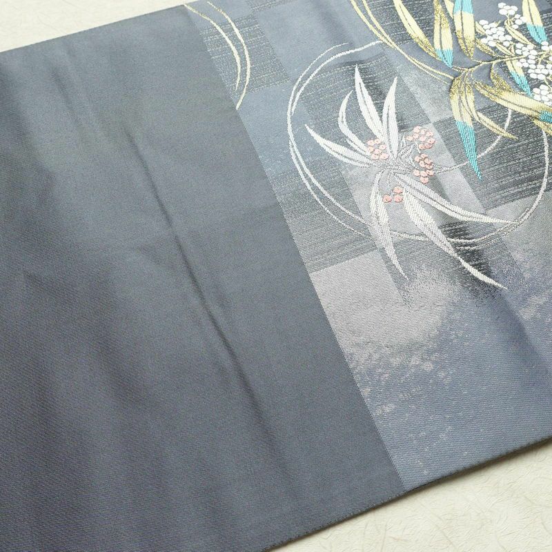 袋帯 六通柄 美品 フォーマル用 正絹 木の葉・植物柄 箔 金糸 銀糸 帯 紫・藤色_画像16