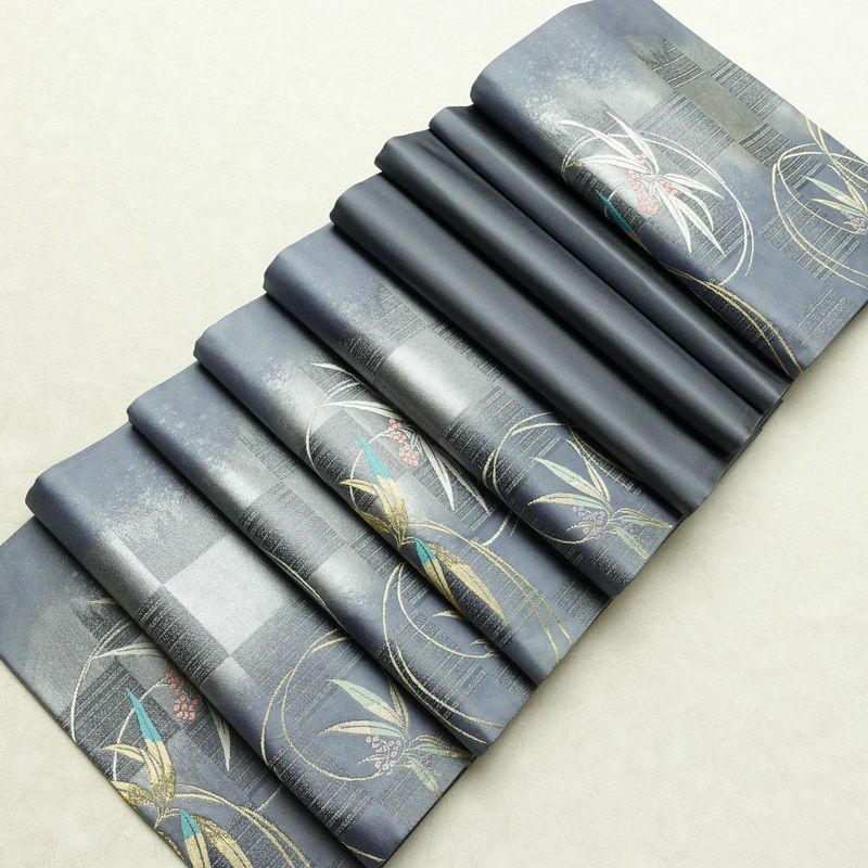 袋帯 六通柄 美品 フォーマル用 正絹 木の葉・植物柄 箔 金糸 銀糸 帯 紫・藤色_画像18