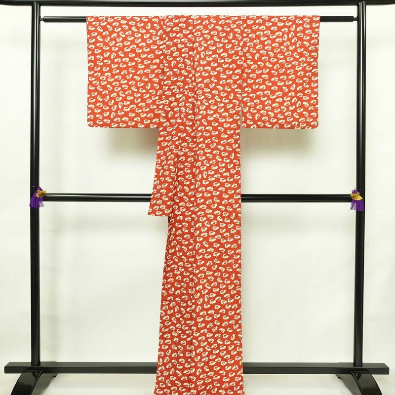 小紋 良品 縮緬 総柄 ポリエステル 花柄 袷仕立て 身丈164cm 裄丈64.5cm 着物 赤・朱_画像2