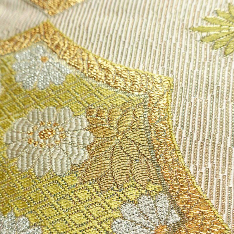 袋帯 六通柄 フォーマル用 正絹 古典柄 箔 金糸 梅 菊 帯 ピンク_画像6