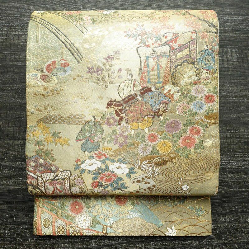 袋帯 本金漆箔 六通柄 良品 フォーマル用 正絹 古典柄 箔 金糸 帯