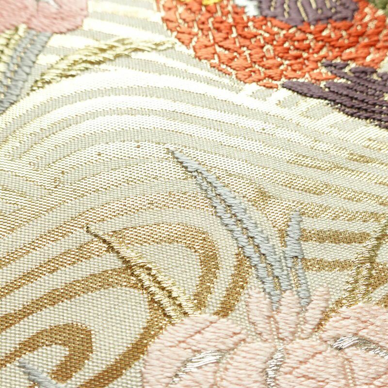 袋帯 太鼓柄 フォーマル用 正絹 人物・動物柄 箔 金糸 銀糸 帯 銀通し 菖蒲 クリーム_画像4