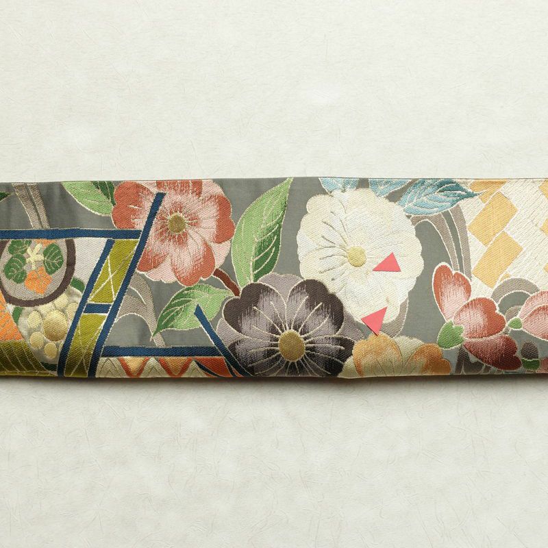袋帯 六通柄 フォーマル用 正絹 花柄 金糸 帯 紅葉 グレー_画像11