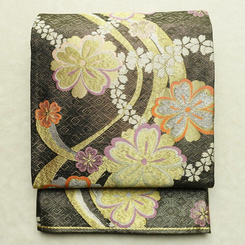 袋帯 六通柄 振袖用 正絹 花柄 桜 箔 金糸 帯 黒_画像1