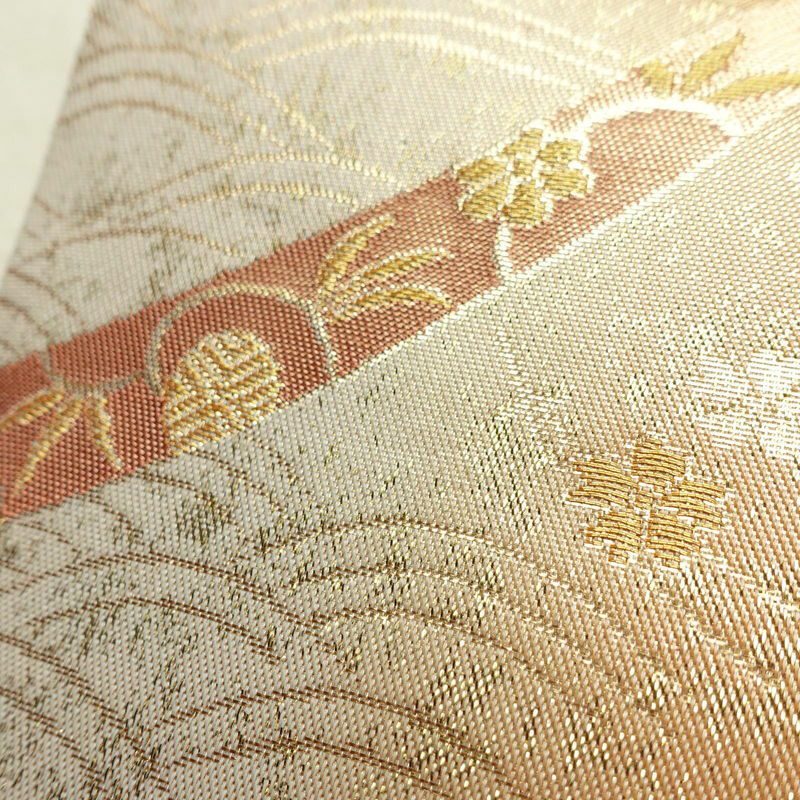 袋帯 六通柄 フォーマル用 正絹 古典柄 箔 金糸 帯 金・銀_画像6