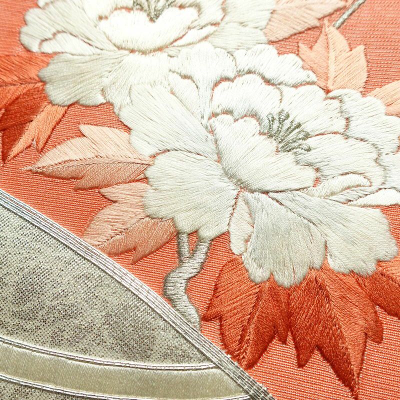 名古屋帯 太鼓柄 良品 銀駒刺繍 正絹 花柄 名古屋仕立て 箔 刺繍 帯 金・銀_画像3
