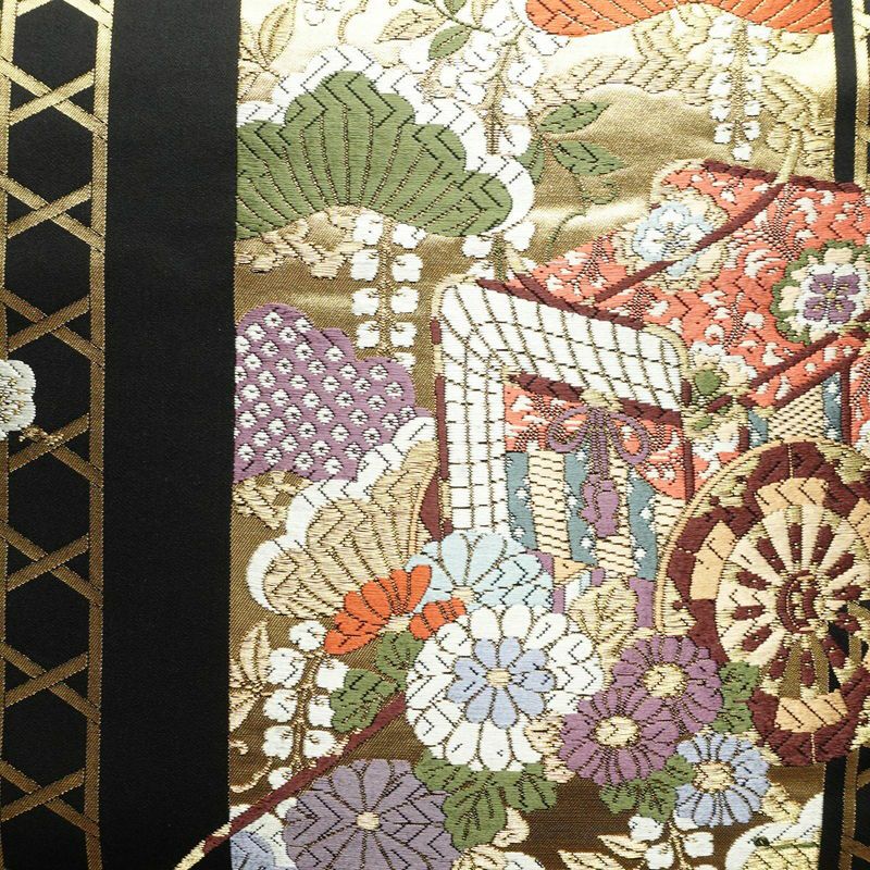 袋帯 六通柄 良品 フォーマル用 正絹 御所車 古典柄 箔 金糸 帯 黒_画像2