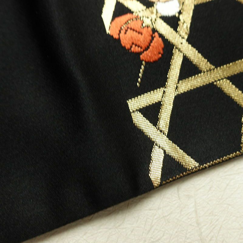 袋帯 六通柄 良品 フォーマル用 正絹 御所車 古典柄 箔 金糸 帯 黒_画像17