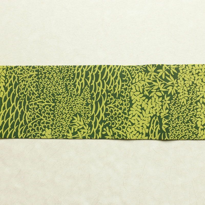 名古屋帯 全通柄 良品 縮緬 正絹 木の葉・植物柄 名古屋仕立て 帯 緑・うぐいす色_画像10