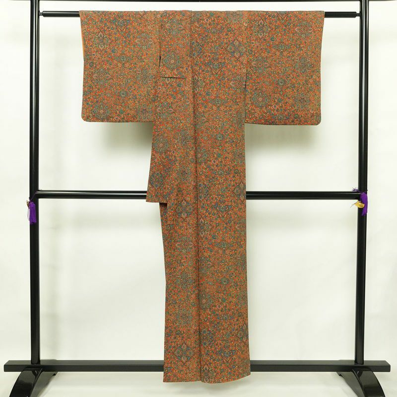 小紋 良品 縮緬 総柄 正絹 木の葉・植物柄 袷仕立て 身丈156cm 裄丈65.5cm 着物 橙_画像2