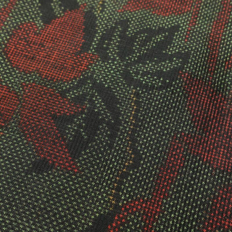 大島紬 良品 証紙なし 正絹 木の葉・植物柄 袷仕立て 身丈160.5cm 裄丈64cm 一部しつけ糸付き 着物 緑・うぐいす色_画像7