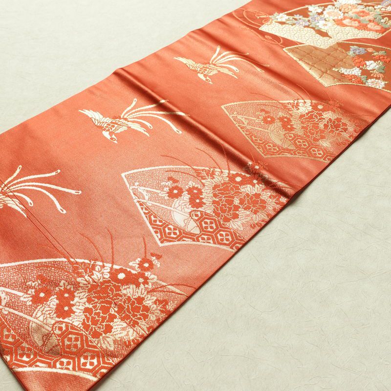 名古屋帯 桃山招宴文 本金箔 太鼓柄 美品 正絹 花柄 名古屋仕立て 箔 フォーマル 扇面 帯 赤・朱_画像8