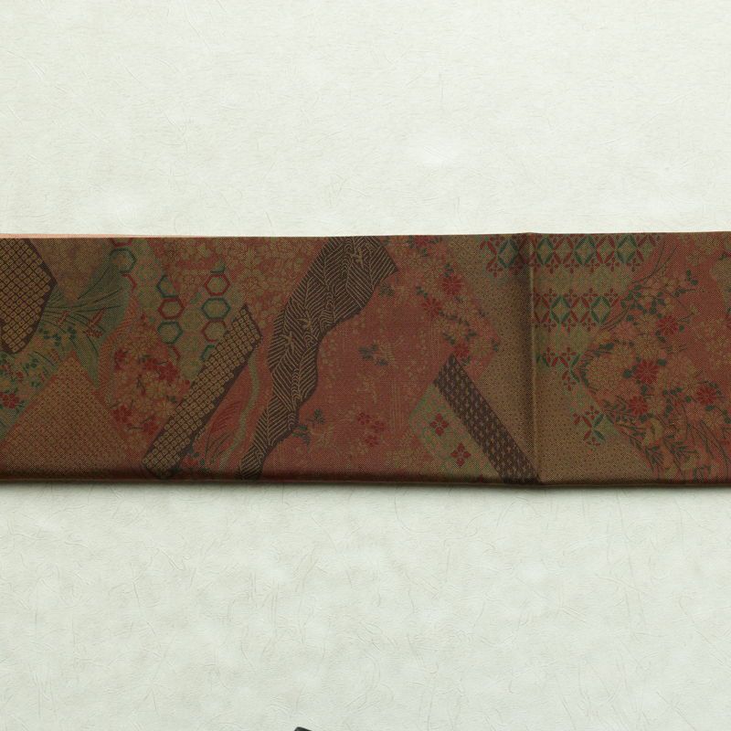 袋帯 全通柄 良品 一般用 正絹 古典柄 帯 茶_画像15