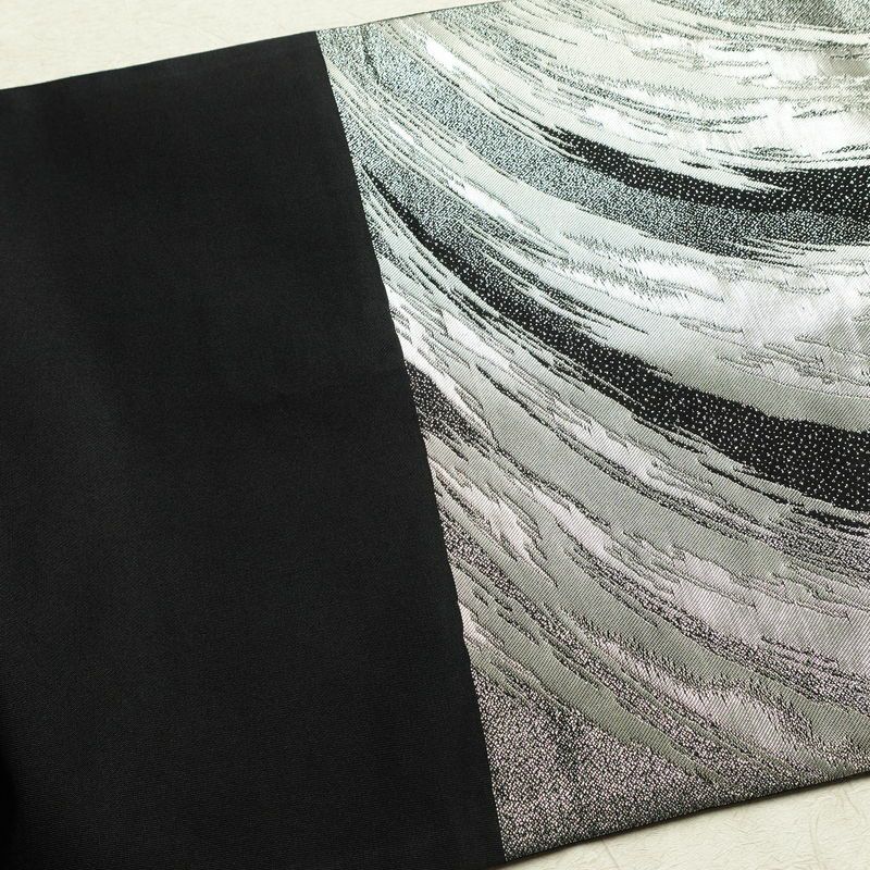 袋帯 六通柄 良品 フォーマル用 正絹 流水・波柄 箔 帯 黒_画像15