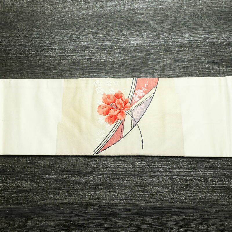 名古屋帯 太鼓柄 美品 しつけ糸付き 正絹 花柄 名古屋仕立て 箔 刺繍 帯 白_画像13