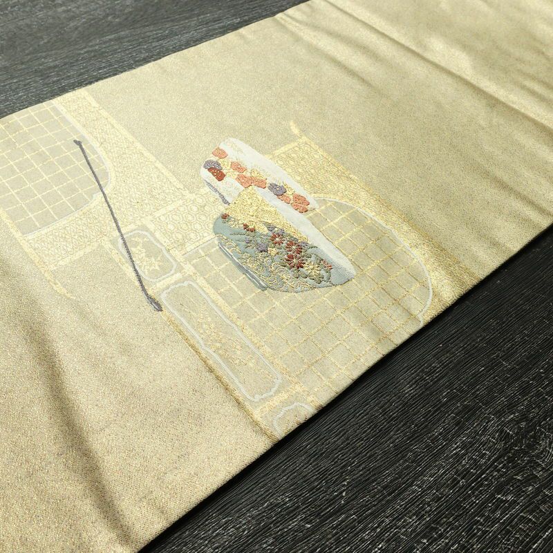 名古屋帯 太鼓柄 正絹 その他の柄 名古屋仕立て 箔 刺繍 金通し 帯 金・銀_画像12