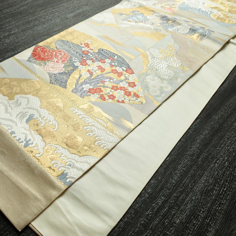 袋帯 未仕立て品 六通柄 西陣織 証紙あり 九百錦24金箔 フォーマル用 正絹 古典柄 箔 金糸 銀糸 帯 多色使い_画像7