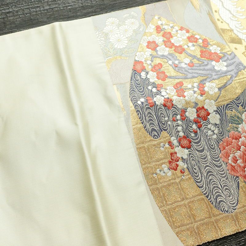 袋帯 未仕立て品 六通柄 西陣織 証紙あり 九百錦24金箔 フォーマル用 正絹 古典柄 箔 金糸 銀糸 帯 多色使い_画像16