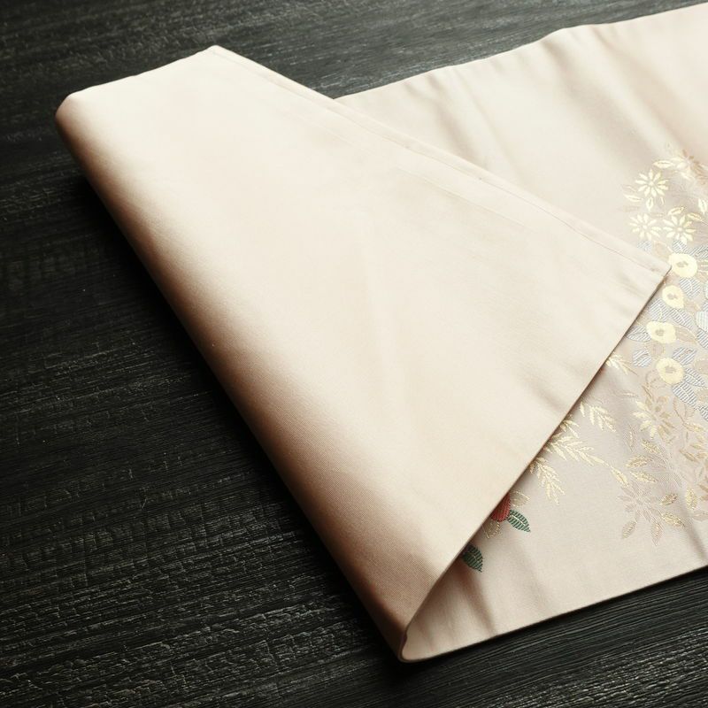 名古屋帯 六通柄 美品 しつけ糸付き 正絹 花柄 名古屋仕立て 箔 帯 椿 ピンク_画像9