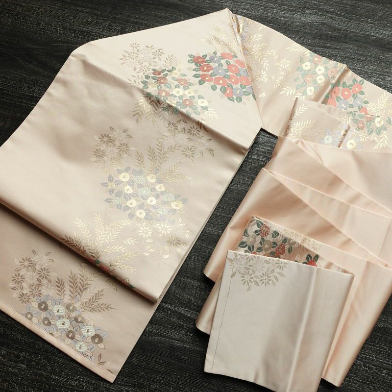 名古屋帯 六通柄 美品 しつけ糸付き 正絹 花柄 名古屋仕立て 箔 帯 椿 ピンク_画像17