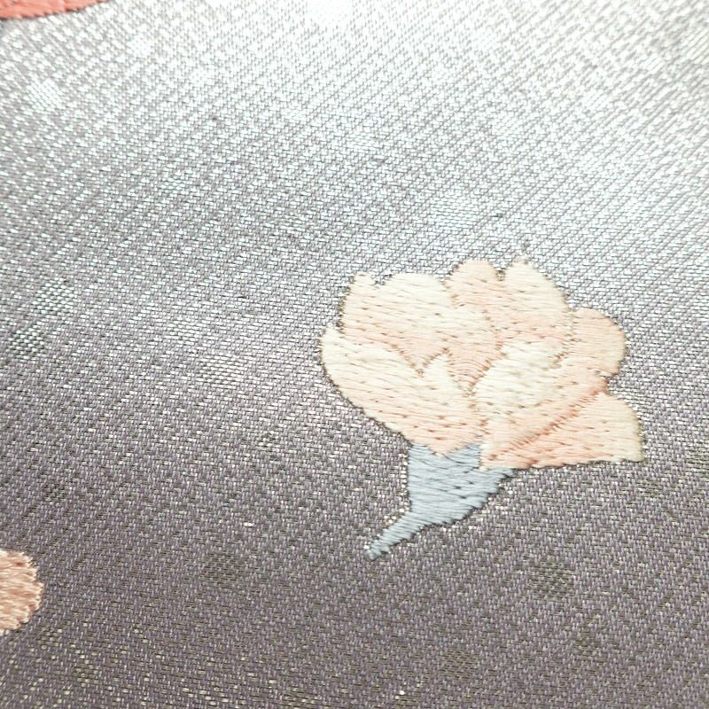 名古屋帯 太鼓柄 良品 正絹 花柄 名古屋仕立て 箔 刺繍 金糸 帯 紫・藤色_画像6