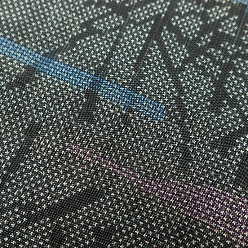 紬 正絹 木の葉・植物柄 袷仕立て 身丈152cm 裄丈63.5cm 着物 グレー_画像8