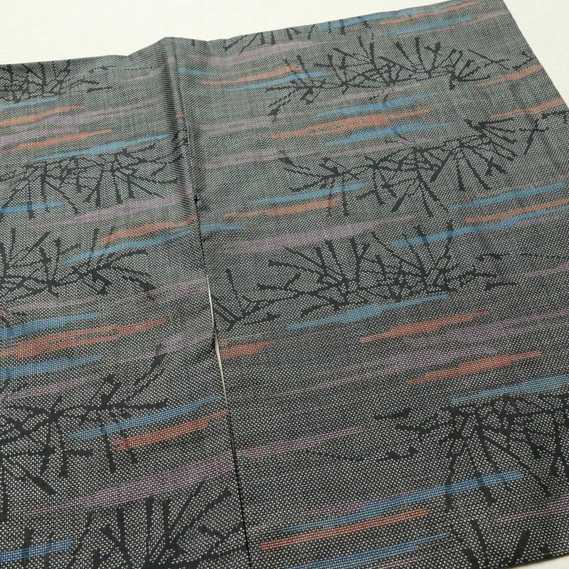 紬 正絹 木の葉・植物柄 袷仕立て 身丈152cm 裄丈63.5cm 着物 グレー_画像13