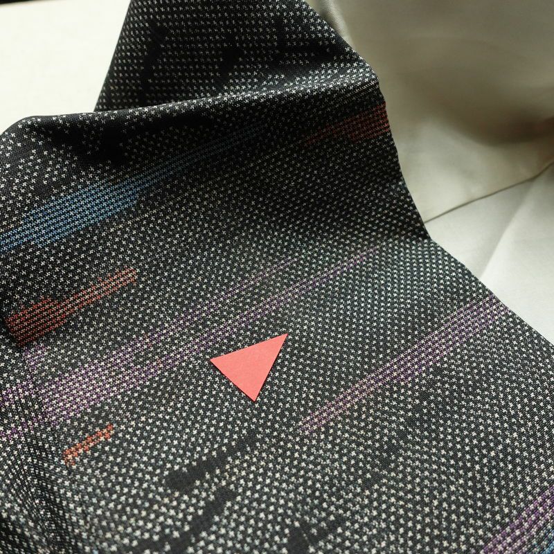 紬 正絹 木の葉・植物柄 袷仕立て 身丈152cm 裄丈63.5cm 着物 グレー_画像18