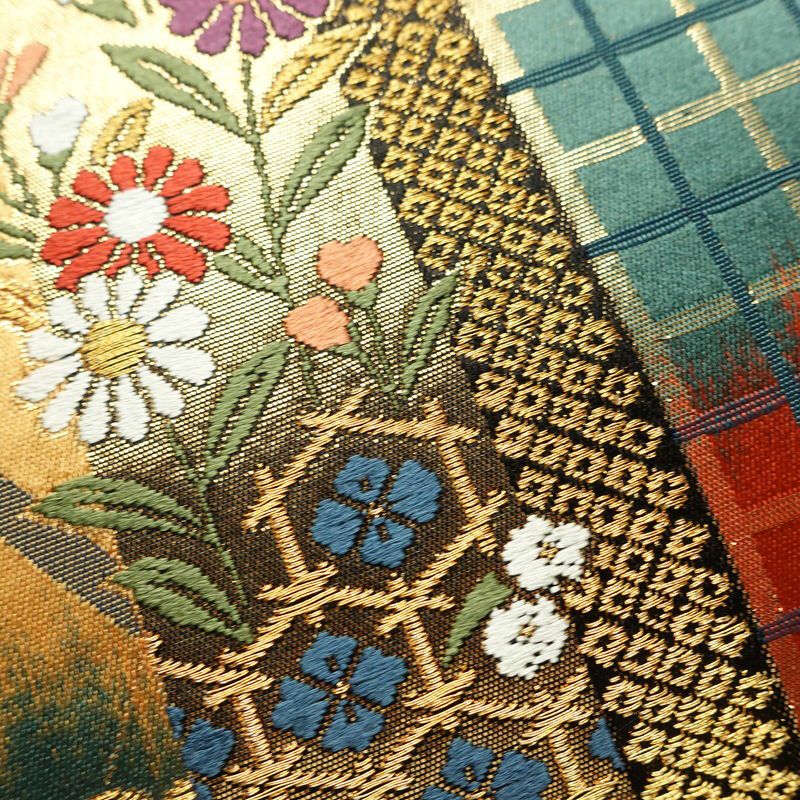 袋帯 リバーシブル 全通柄 美品 フォーマル用 正絹 花柄 箔 金糸 帯 多色使い_画像3