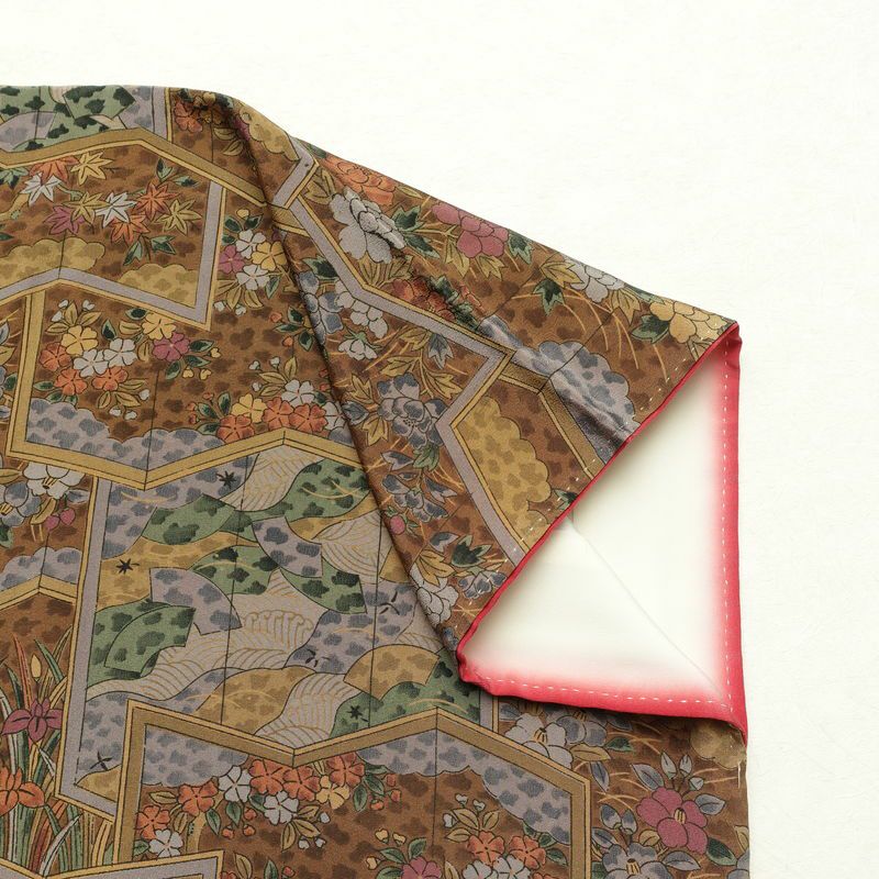 小紋 縮緬 総柄 正絹 古典柄 袷仕立て 身丈157cm 裄丈63.5cm 着物 茶_画像14