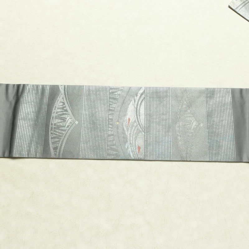 名古屋帯 秀逢錦 太鼓柄 良品 正絹 古典柄 名古屋仕立て 箔 金糸 帯 グレー_画像14