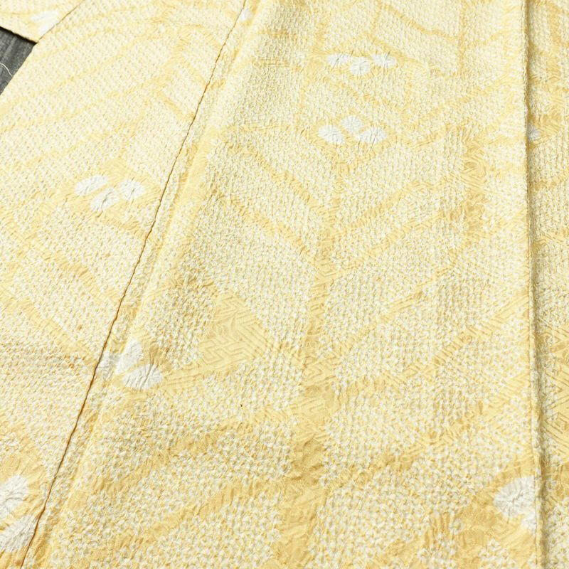 小紋 絞り 総絞り 正絹 古典柄 袷仕立て 身丈160cm 裄丈65.5cm 着物 クリーム_画像5