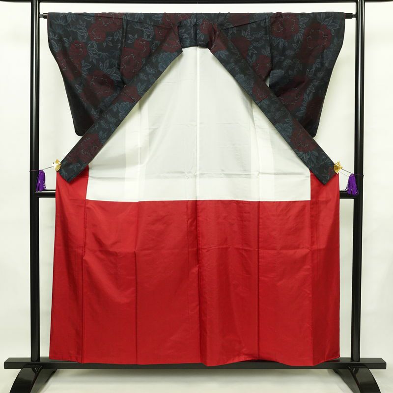 紬 正絹 花柄 袷仕立て 身丈159.5cm 裄丈64cm 着物 青・紺_画像3