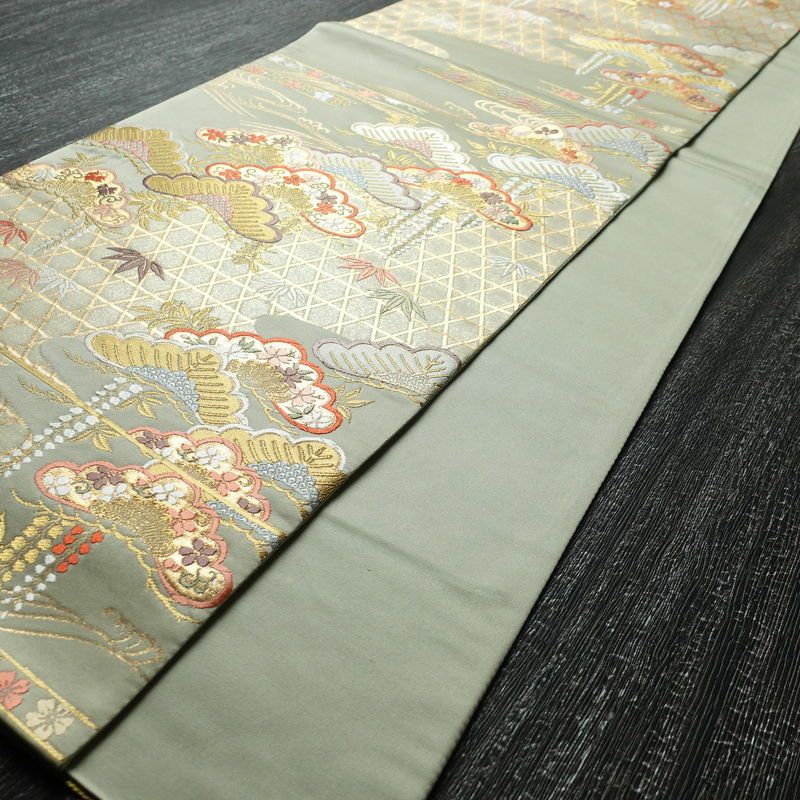 袋帯 六通柄 フォーマル用 正絹 古典柄 松 箔 金糸 帯 緑・うぐいす色_画像8