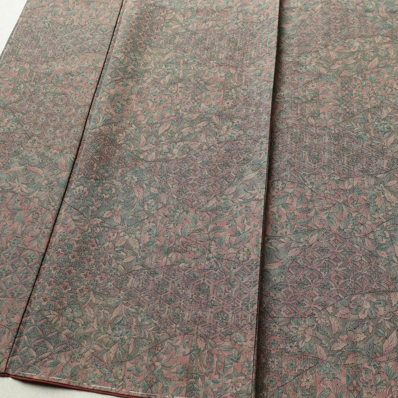 小紋 良品 しつけ糸付き 縮緬 総柄 ポリエステル 木の葉・植物柄 袷仕立て 身丈166cm 裄丈66cm 着物 多色使い_画像4