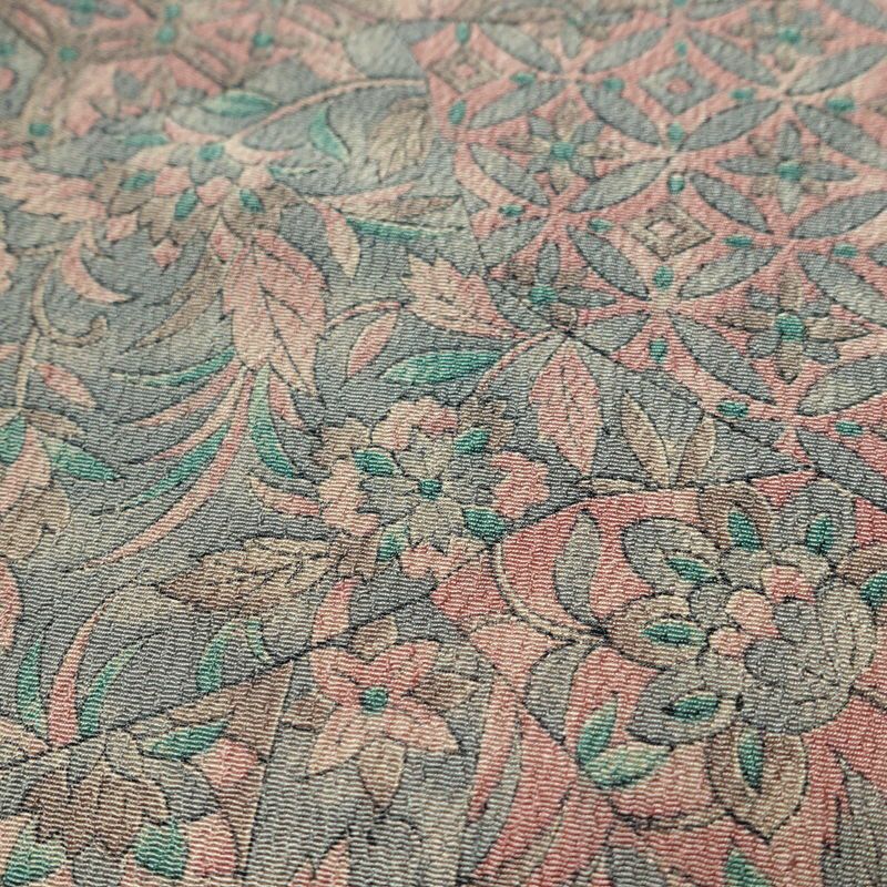 小紋 良品 しつけ糸付き 縮緬 総柄 ポリエステル 木の葉・植物柄 袷仕立て 身丈166cm 裄丈66cm 着物 多色使い_画像8