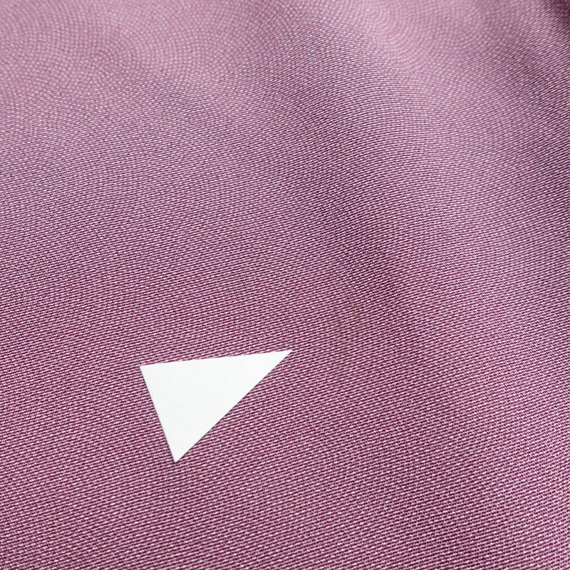 色無地 古法草木染 しつけ糸付き 鮫小紋 正絹 流水・波柄 袷仕立て 身丈169cm 裄丈68.5cm 着物 紫・藤色_画像10