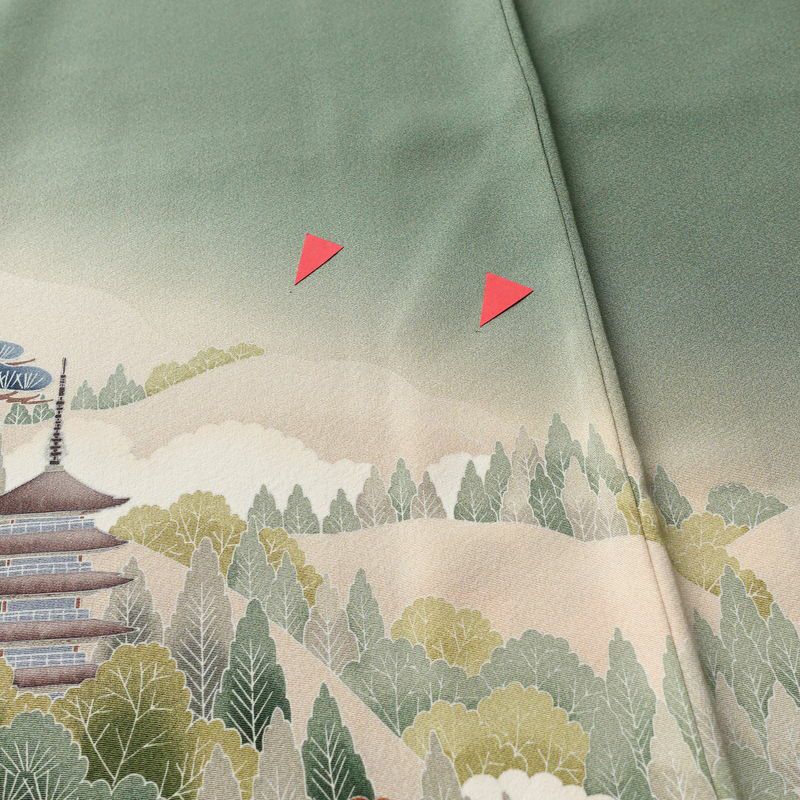 色留袖 縮緬 一つ紋付き 正絹 風景柄 袷仕立て 身丈160cm 裄丈67cm 共八掛 フォーマル 着物 緑・うぐいす色_画像7