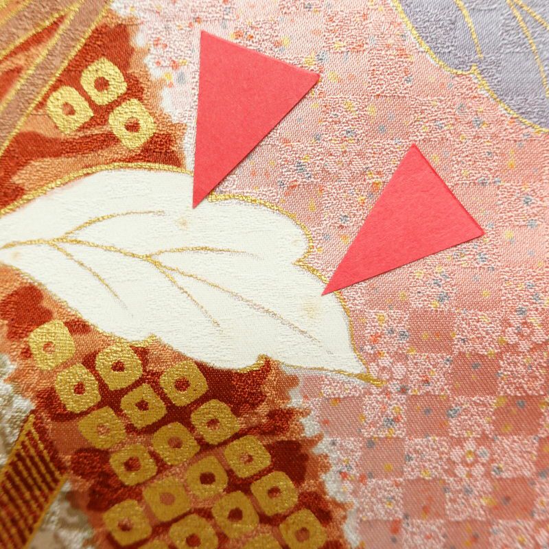 振袖 金駒刺繍 正絹 花柄 袷仕立て 身丈168cm 裄丈67.5cm 箔 金彩 蝶 フォーマル 着物 ピンク_画像11