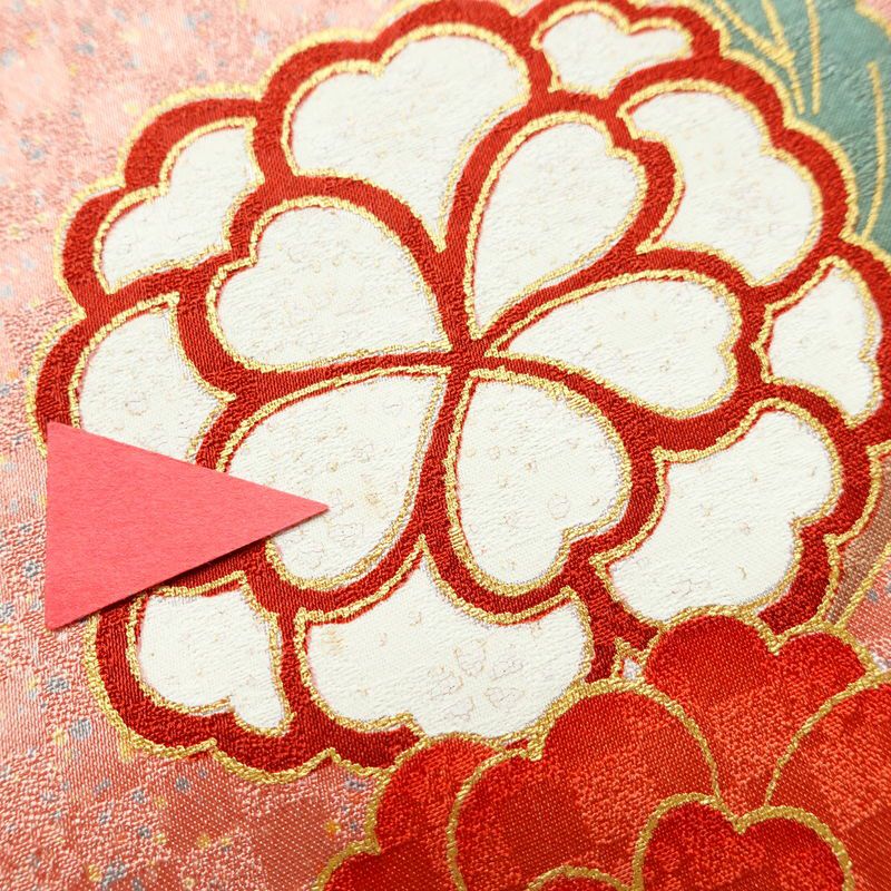 振袖 金駒刺繍 正絹 花柄 袷仕立て 身丈168cm 裄丈67.5cm 箔 金彩 蝶 フォーマル 着物 ピンク_画像13