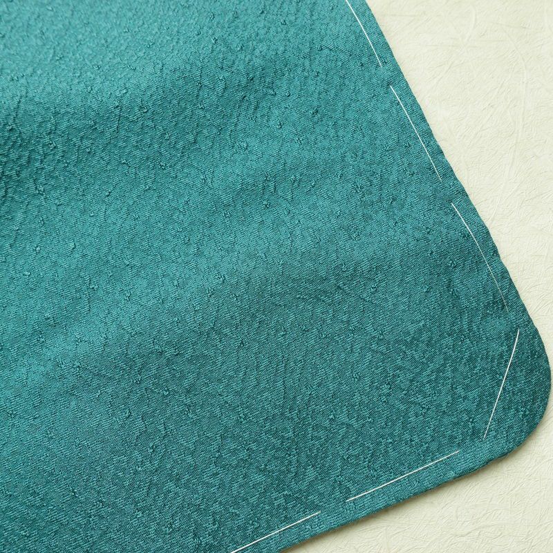 色無地 しつけ糸付き 一つ紋付き 正絹 袷仕立て 身丈148cm 裄丈63cm フォーマル 着物 緑・うぐいす色_画像16