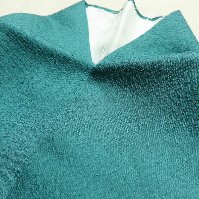 色無地 しつけ糸付き 一つ紋付き 正絹 袷仕立て 身丈148cm 裄丈63cm フォーマル 着物 緑・うぐいす色_画像18