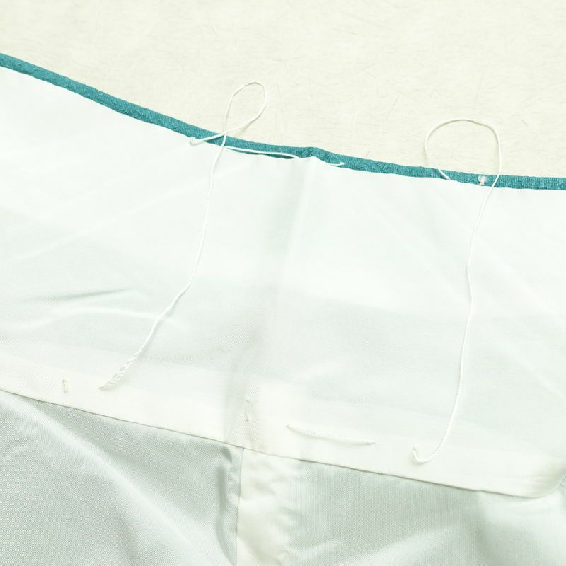 色無地 しつけ糸付き 一つ紋付き 正絹 袷仕立て 身丈148cm 裄丈63cm フォーマル 着物 緑・うぐいす色_画像20